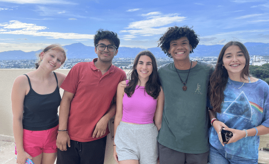 posing on the top of the Monument in Santiago DR.png